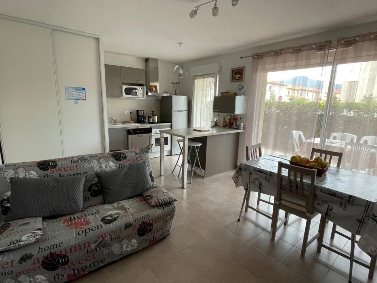 Appartement 3 Pieces Avec Terrasse Et Jardin, Proche Plage Et Commerces, 2 Parkings, Argeles-Sur-Mer - Fr-1-225-773 Kültér fotó